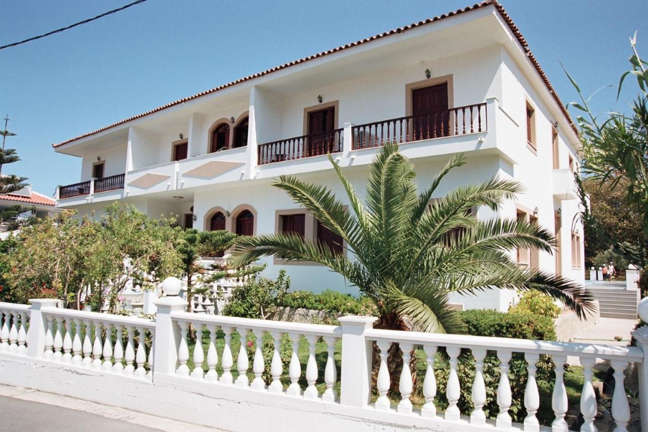 Iro Hotel Samos Ágios Konstantínos エクステリア 写真