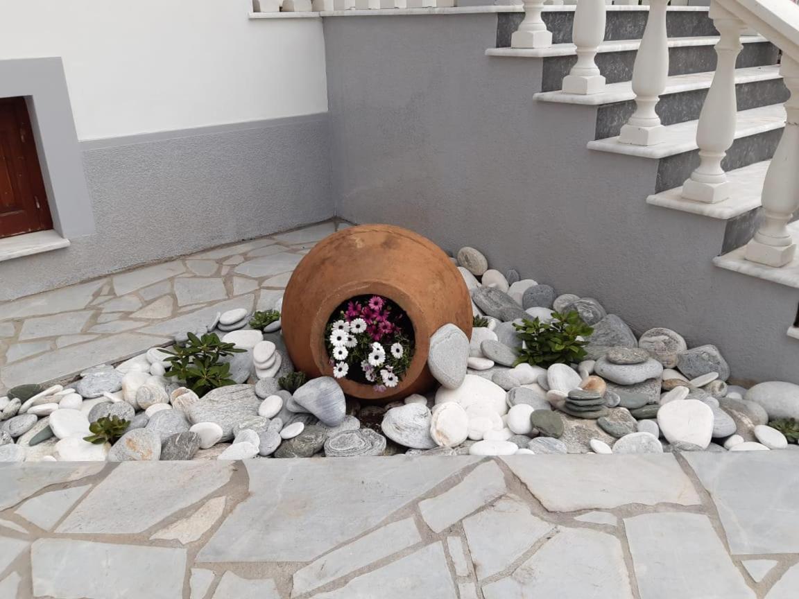 Iro Hotel Samos Ágios Konstantínos エクステリア 写真