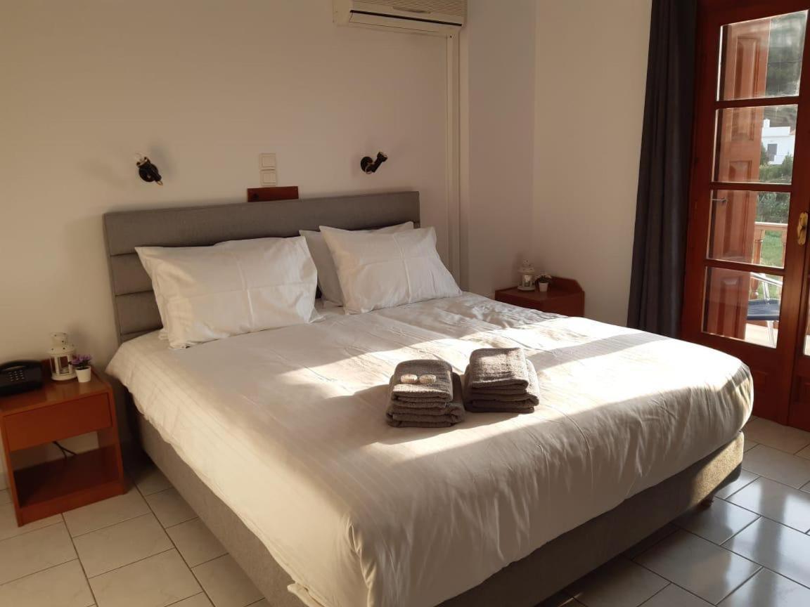 Iro Hotel Samos Ágios Konstantínos エクステリア 写真