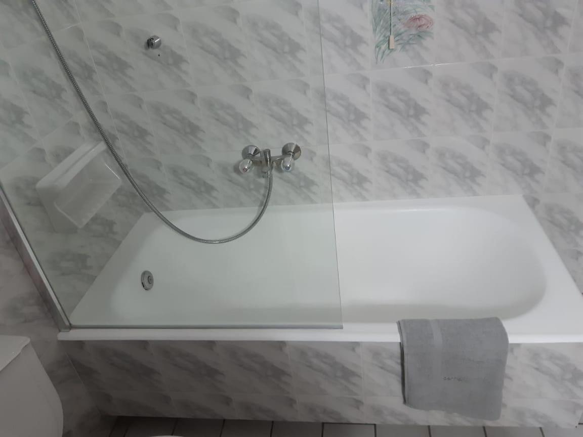 Iro Hotel Samos Ágios Konstantínos エクステリア 写真